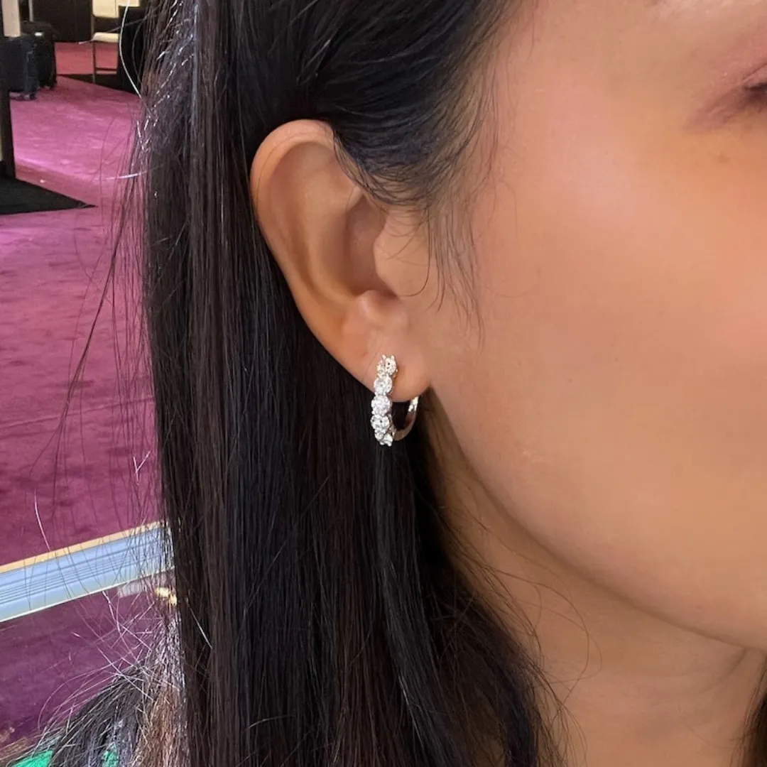 /public/photos/live/Unique Round Cut Moissanite Huggies Hoop Earrings 609 (2).webp